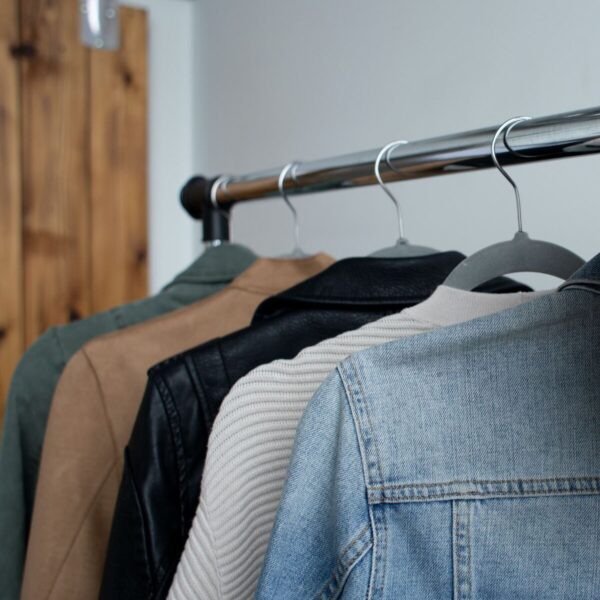 Building a Minimalist Wardrobe? Don’t Skip These Essential Questions!