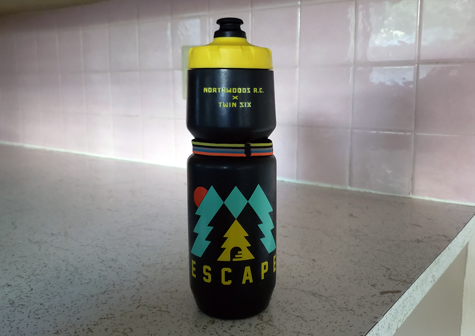 An image of a water bottle that I got rid of during my declutter